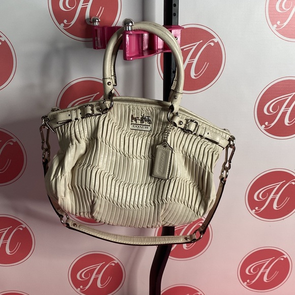 Coach D1128-17409 - Picture 4 of 10